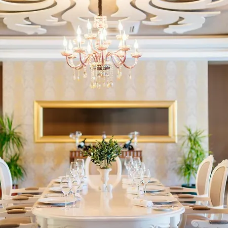 Grand Pasha & Kyrenia Szálloda