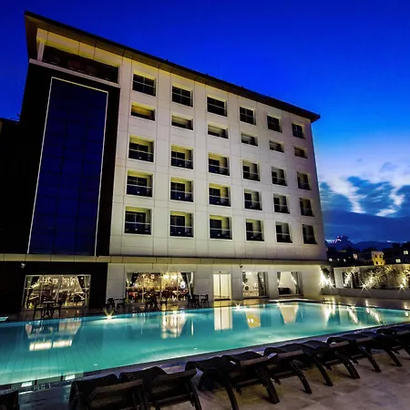 Szálloda Grand Pasha & Kyrenia Kerínia