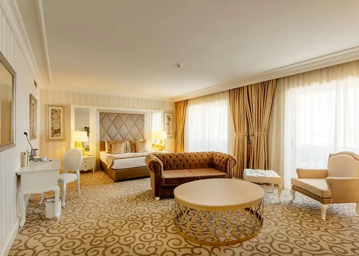 Hotel Grand Pasha & Kyrenia 5*