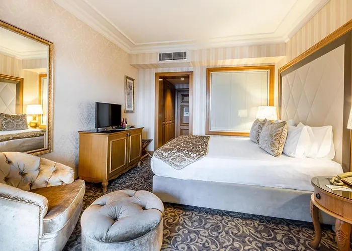 Hotel Grand Pasha & Kyrenia 5*