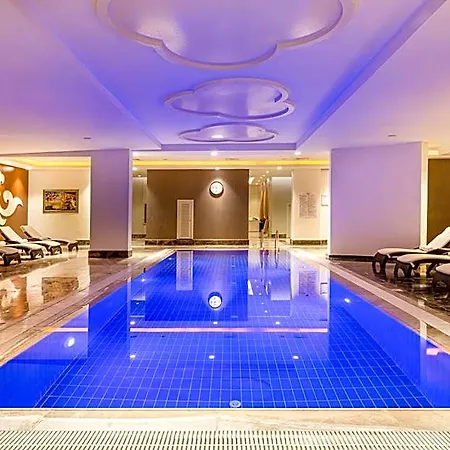 Grand Pasha & Kyrenia 5* Кирения