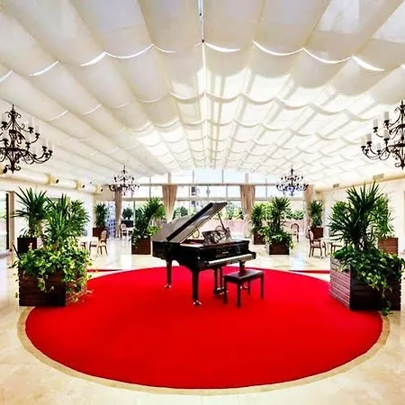 Отель Grand Pasha & Kyrenia 5*