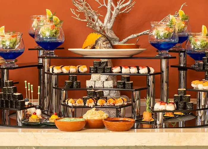 ホテル Grand Pasha & Kyrenia キレニア