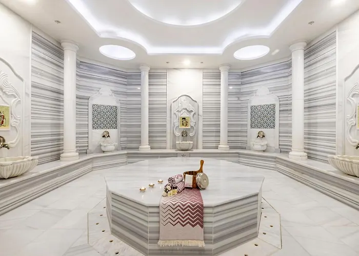 Grand Pasha & Kyrenia 5* Кирения