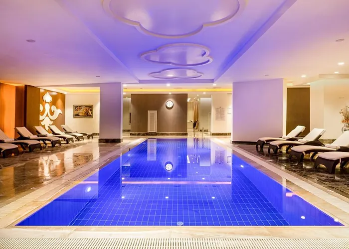 Grand Pasha & Kyrenia キレニア