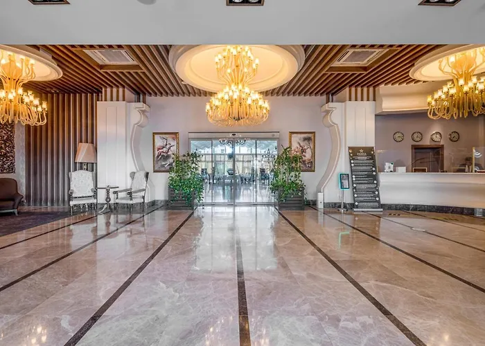 Grand Pasha & Kyrenia 5*