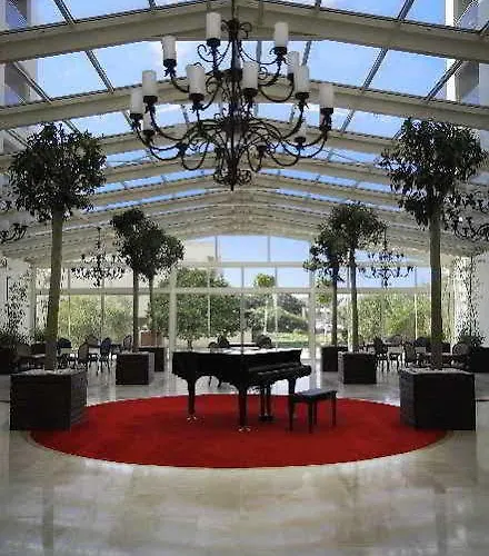 Otel Grand Pasha & Kyrenia