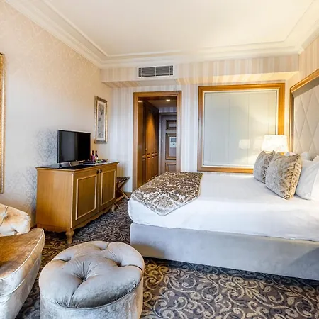 Hotel Grand Pasha & Kyrenia 5*